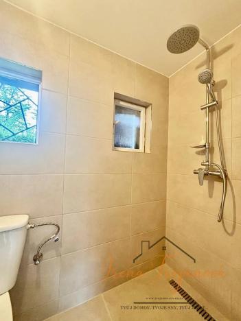 Prodej chaty, Lešany, 45 m2