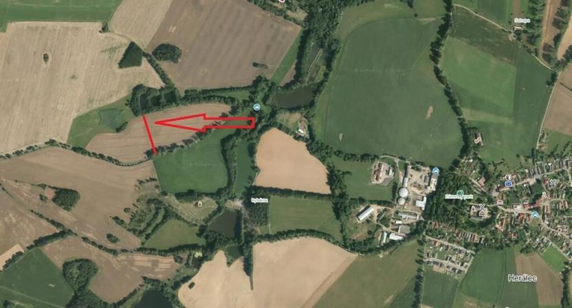 Prodej podílu pole, Herálec, 1318 m2