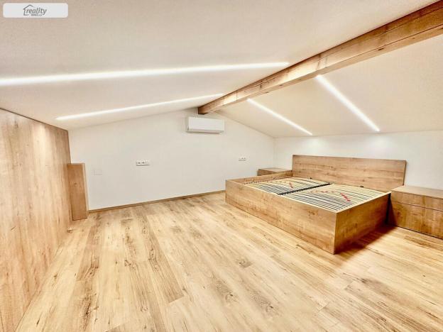 Pronájem bytu 2+kk, Brno - Žebětín, Křivánkovo náměstí, 50 m2