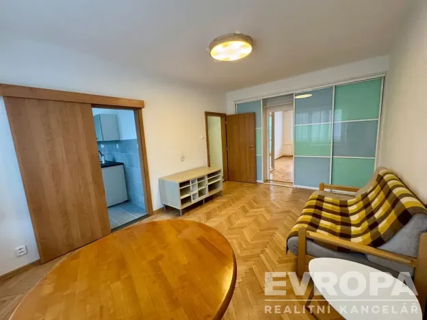 Pronájem bytu 2+1, Plzeň - Východní Předměstí, Francouzská třída, 56 m2