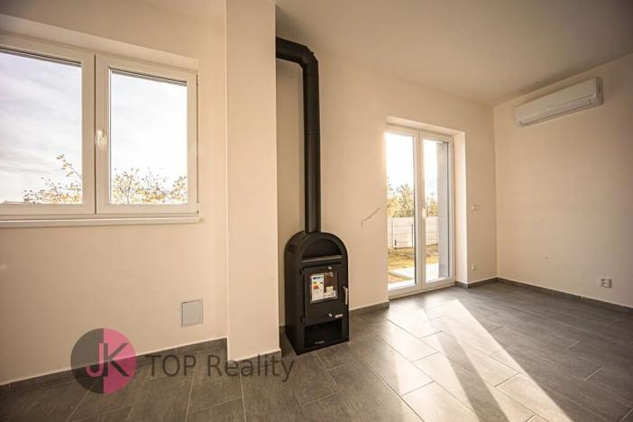 Pronájem rodinného domu, Soběhrdy, 150 m2