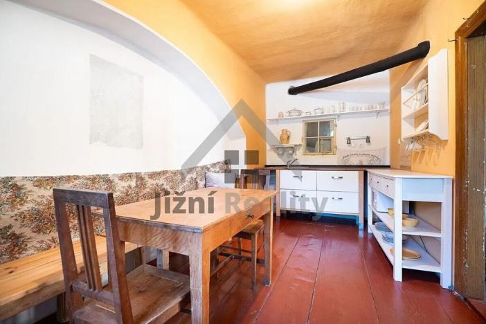 Prodej rodinného domu, Rožmberk nad Vltavou, 198 m2