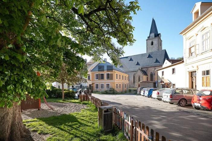Prodej rodinného domu, Rožmberk nad Vltavou, 198 m2