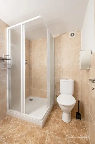 Pronájem bytu 2+kk, Praha - Sedlec, V rokli, 46 m2