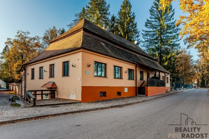 Prodej ubytování, Chlum u Třeboně, Hejtmanská hráz, 1200 m2