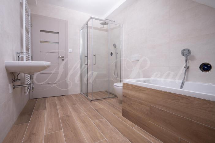 Prodej bytu 4+kk, Ostopovice, B. Němcové, 170 m2