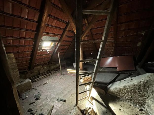 Prodej rodinného domu, Praha - Hrdlořezy, Mezitraťová, 200 m2