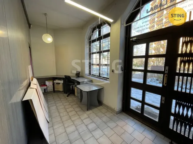 Prodej komerční nemovitosti, Třinec, Kopernikova, 70 m2