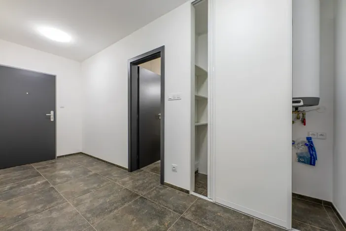 Pronájem bytu 1+kk, Plzeň - Bolevec, Plaská, 51 m2