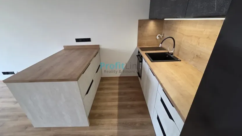 Pronájem bytu 1+kk, Lanškroun, Kežmarská, 50 m2