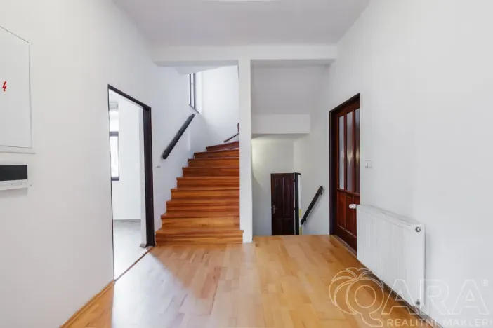 Prodej rodinného domu, Semily, Koštofranská, 250 m2