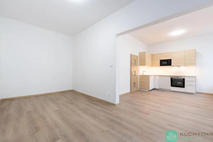 Pronájem bytu 2+1, Teplice, 28. října, 50 m2