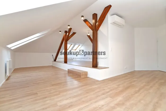 Prodej bytu 4+kk, Praha - Smíchov, Lidická, 118 m2