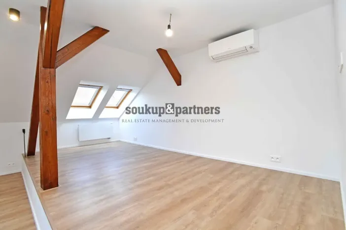 Prodej bytu 4+kk, Praha - Smíchov, Lidická, 118 m2
