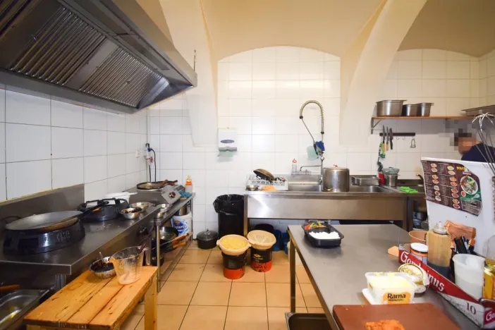 Pronájem restaurace, Dobřany, Náměstí T. G. M., 120 m2