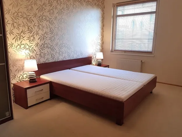 Pronájem bytu 3+kk, Praha, Nad Okrouhlíkem, 102 m2