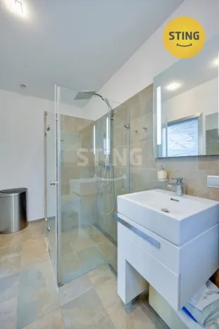 Prodej obchodního prostoru, Kroměříž, 1. máje, 102 m2