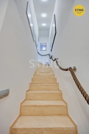 Prodej obchodního prostoru, Kroměříž, 1. máje, 102 m2