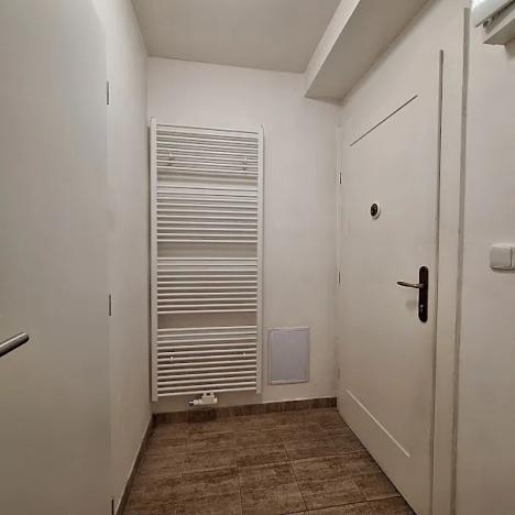 Pronájem bytu 1+kk, Praha - Bubeneč, U zeměpisného ústavu, 26 m2
