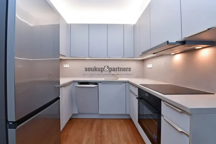 Pronájem bytu 2+kk, Praha - Prosek, Čakovická, 54 m2