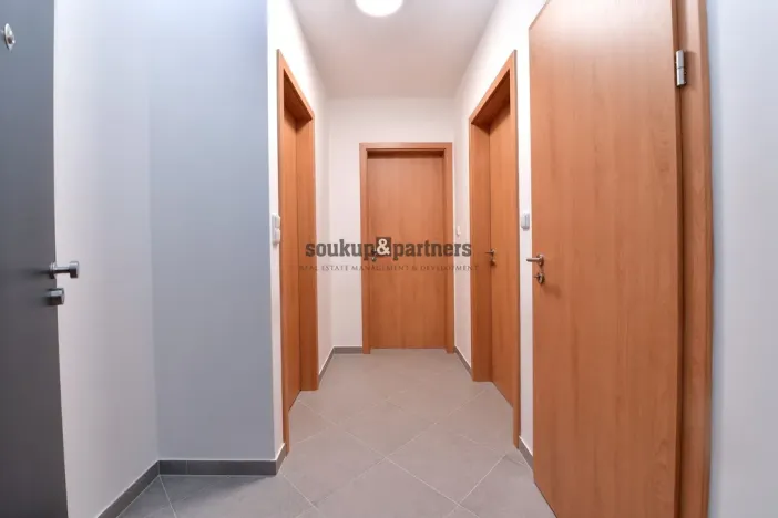 Pronájem bytu 2+kk, Praha - Prosek, Čakovická, 54 m2