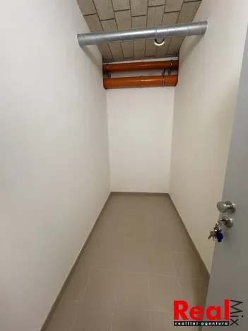 Pronájem bytu 2+kk, Brno - Komín, Podveská, 59 m2