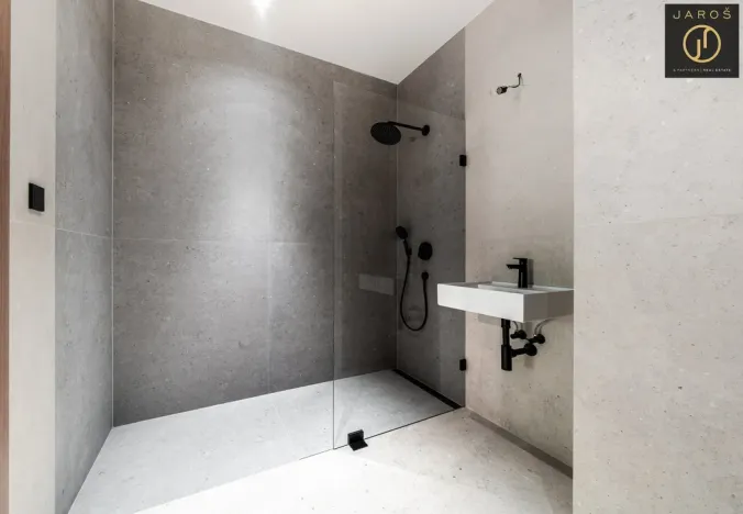 Prodej apartmánu, Strážné, 60 m2