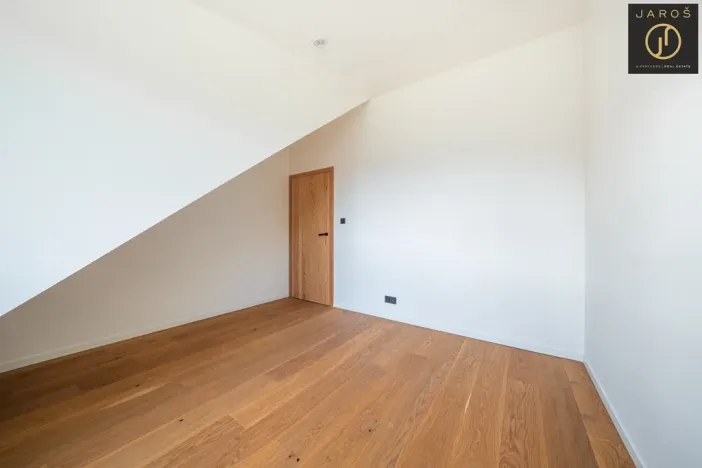 Prodej bytu 3+kk, Strážné, 80 m2