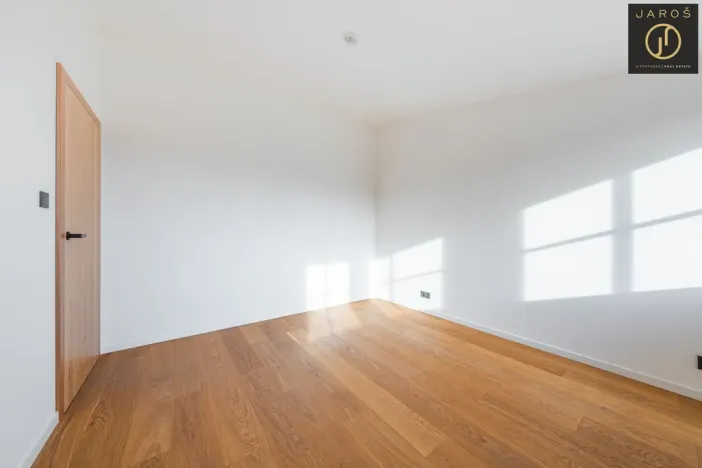 Prodej bytu 3+kk, Strážné, 94 m2