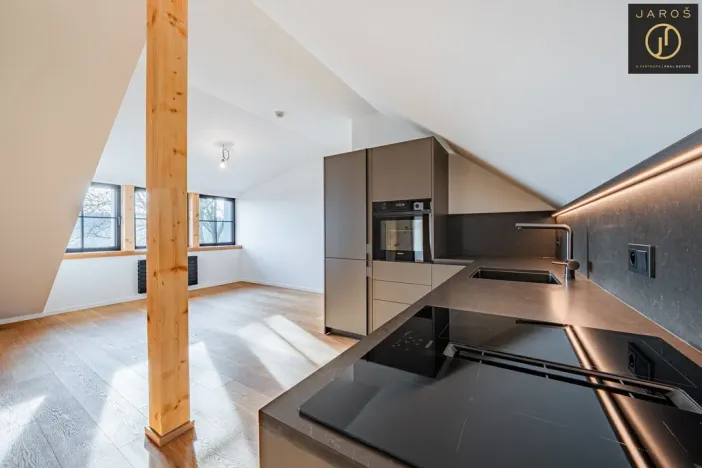 Prodej apartmánu, Strážné, 94 m2