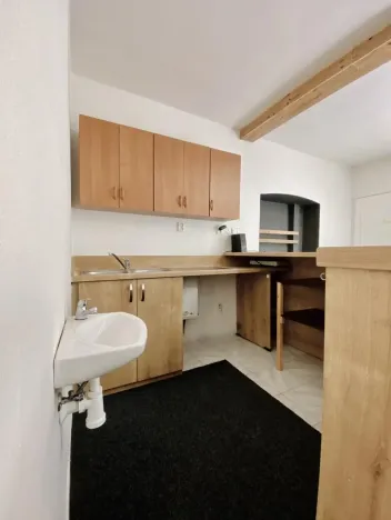 Pronájem atypického bytu, Česká Lípa, Žižkova, 50 m2