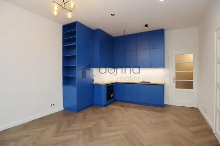 Pronájem bytu 3+kk, Praha, Sokolovská, 95 m2