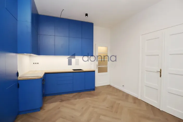 Pronájem bytu 3+kk, Praha, Sokolovská, 95 m2