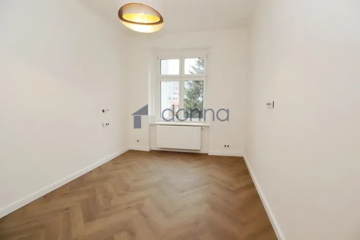 Pronájem bytu 3+kk, Praha, Sokolovská, 95 m2