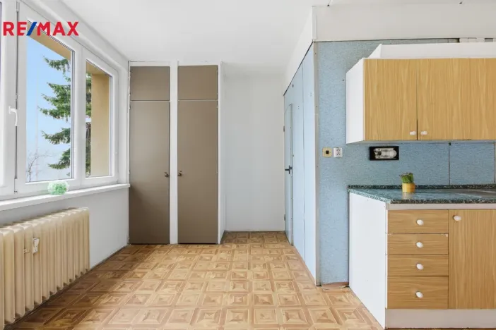 Prodej bytu 3+1, Karlovy Vary - Drahovice, Vítězná, 86 m2