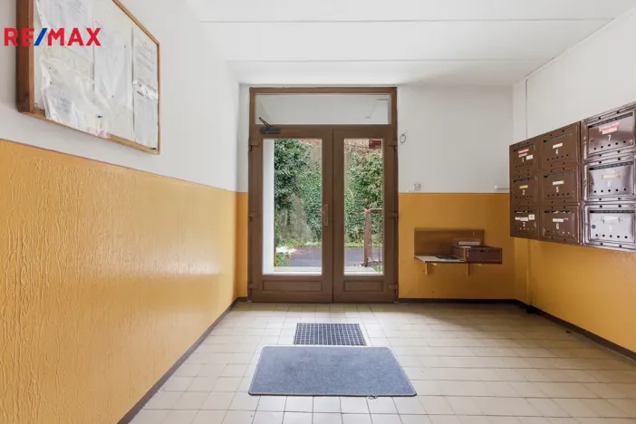 Prodej bytu 3+1, Karlovy Vary - Drahovice, Vítězná, 86 m2