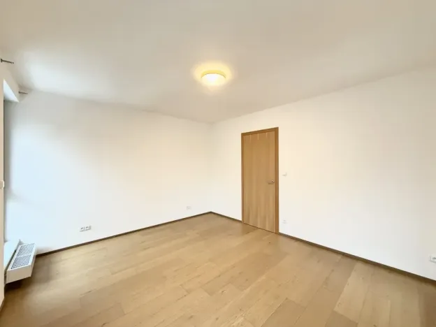 Pronájem bytu 2+kk, Liberec - Liberec I-Staré Město, Vítězná, 65 m2