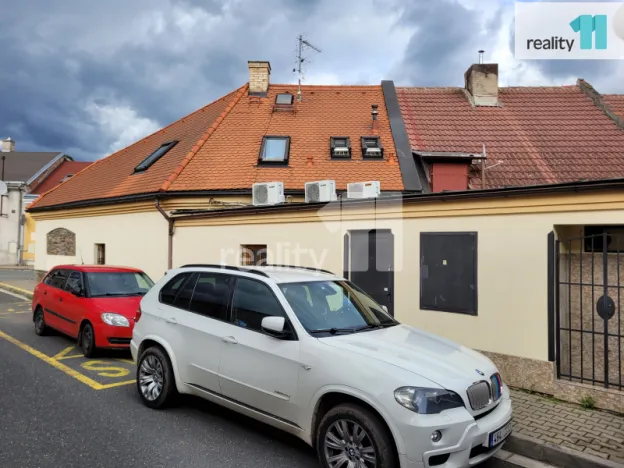 Pronájem restaurace, Kolín - Kolín III, Havelcova, 100 m2