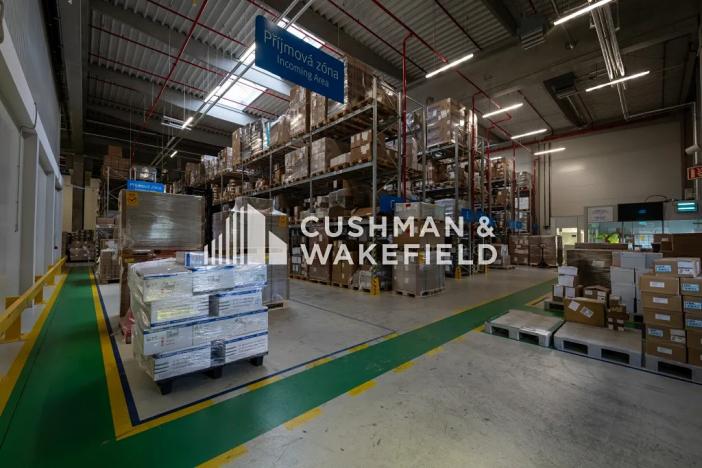 Pronájem skladu, Hranice, Olomoucká, 12073 m2