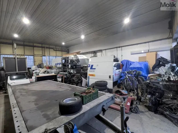 Pronájem garážového stání, Teplice, Novosedlická, 107 m2