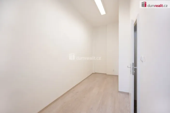 Pronájem kanceláře, České Budějovice - České Budějovice 1, Karla IV., 10 m2