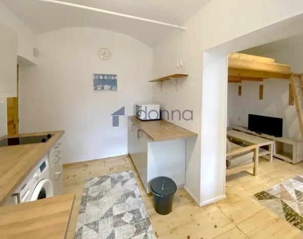 Pronájem bytu 1+1, Praha, Záběhlická, 25 m2