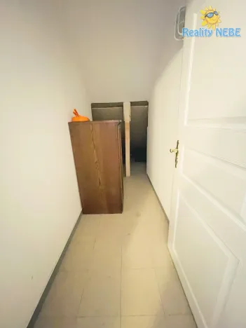 Pronájem bytu 3+1, Praha, Vodnická, 71 m2