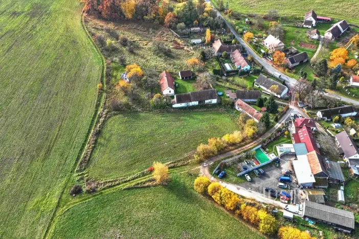 Prodej pozemku pro bydlení, Lipoltice - Sovoluská Lhota, 1087 m2