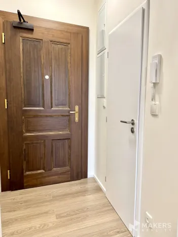 Pronájem bytu 2+kk, Praha - Libeň, U skládky, 47 m2