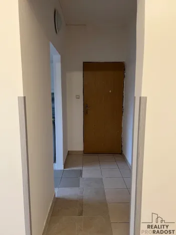 Pronájem bytu 1+1, Chabařovice, V Aleji, 35 m2