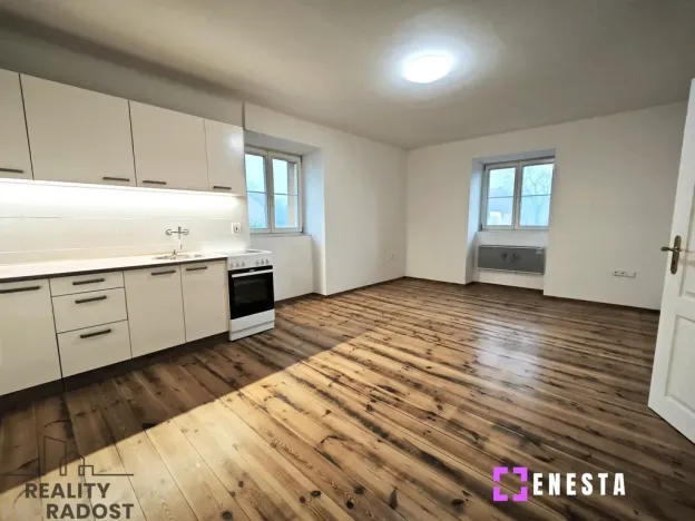 Pronájem bytu 2+kk, Tursko, Ke Statkům, 45 m2