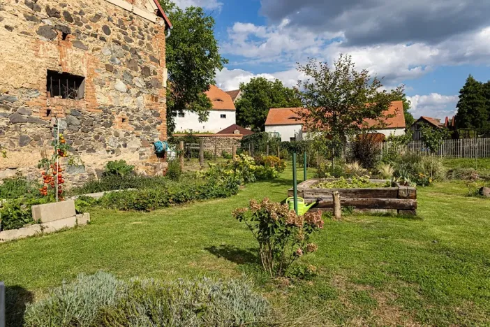 Prodej vícegeneračního domu, Bžany, 240 m2