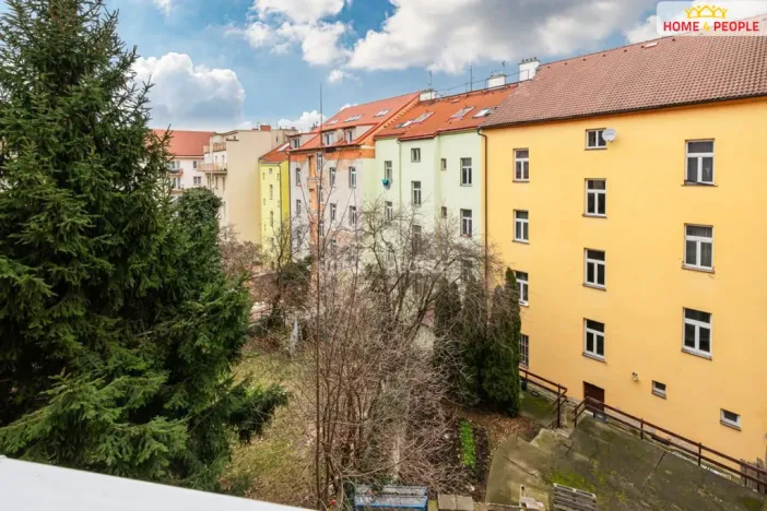 Pronájem bytu 2+kk, Praha - Libeň, Novovysočanská, 37 m2