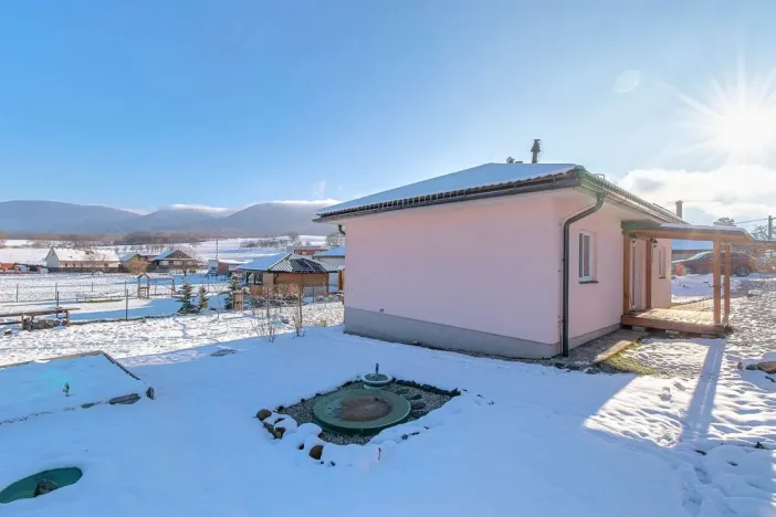 Prodej rodinného domu, Mořkov, U kaple, 88 m2